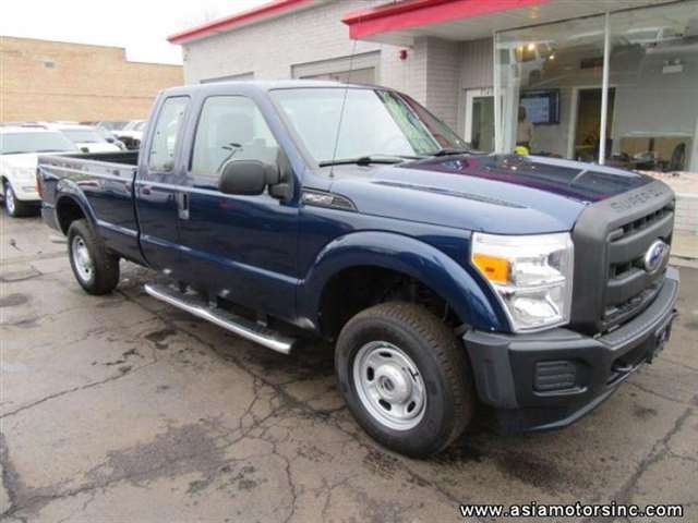 2011 Ford F-250 Super Duty XL Supercab 4WD